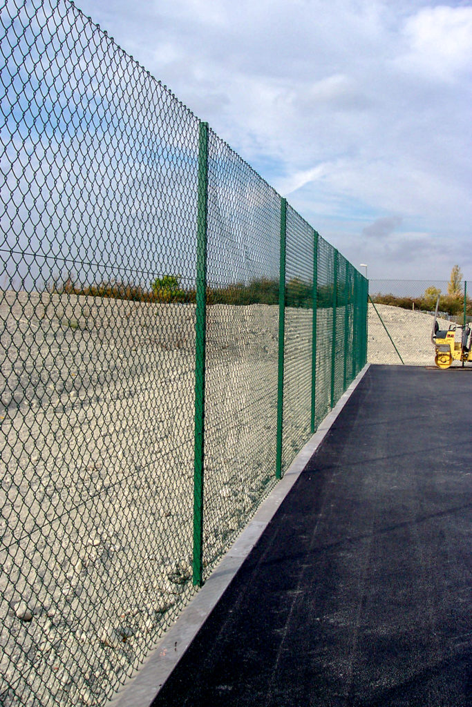 Galvanised Chainlink Fencing Green Coated 900mm 25m